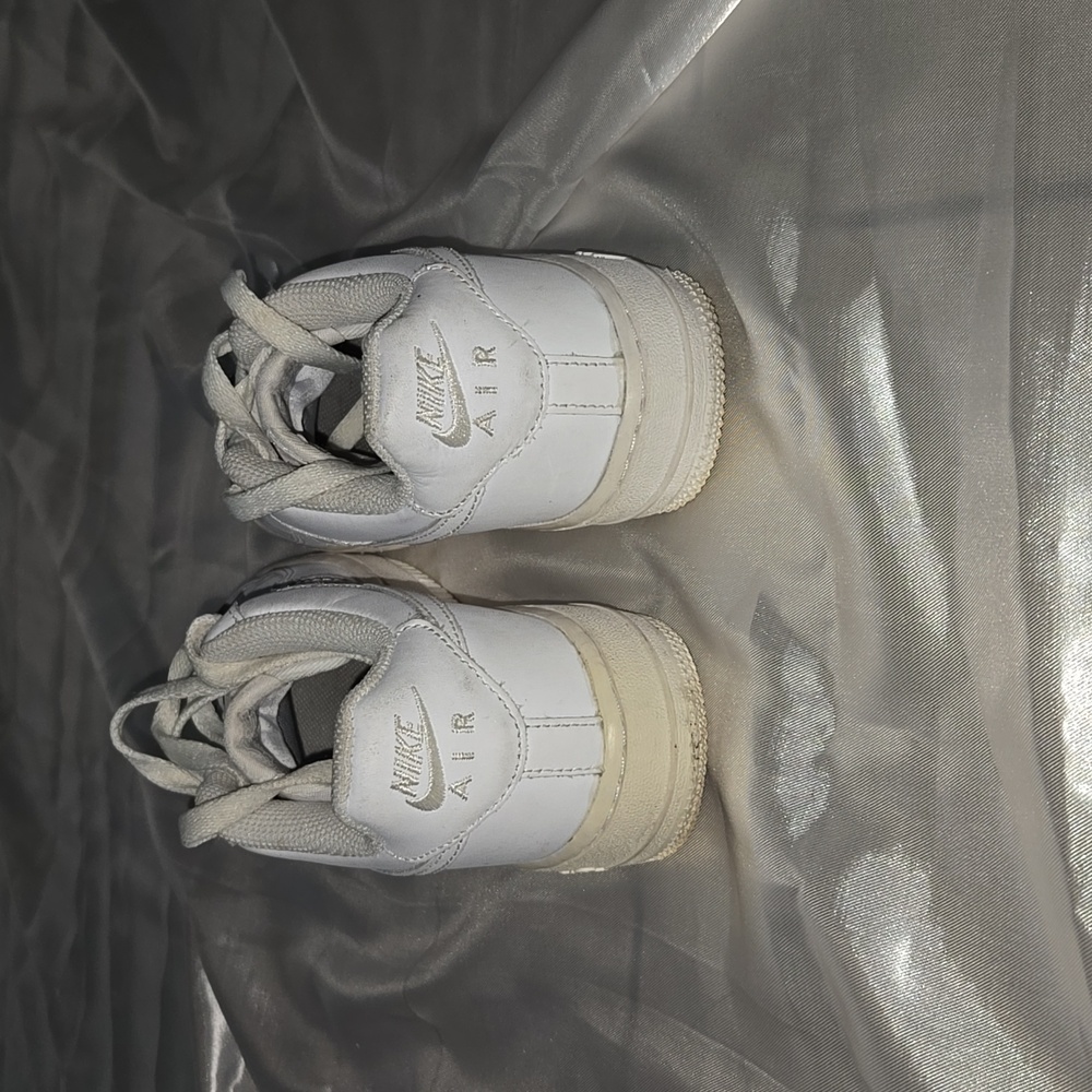 Nike Air Max - Picture 2 of 8